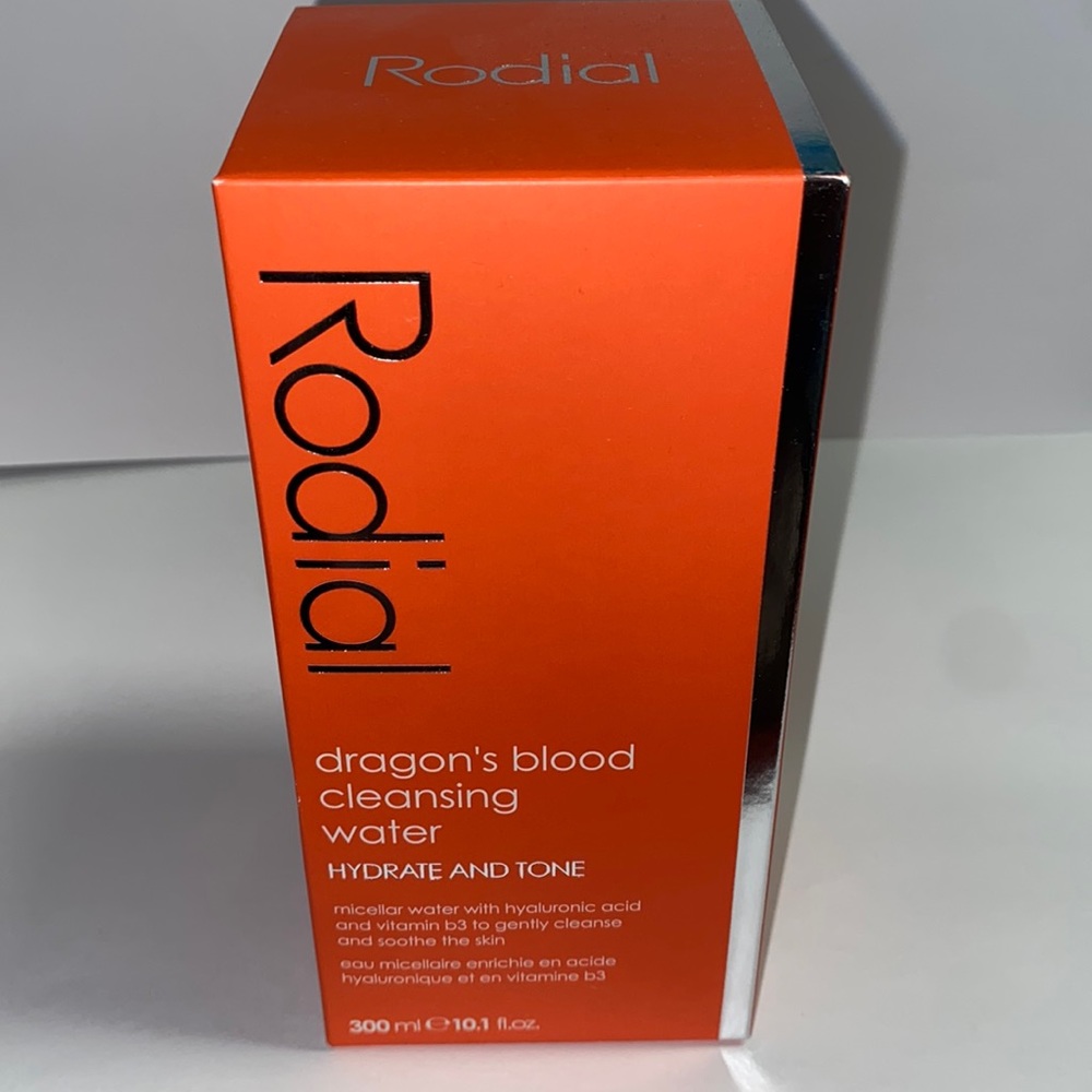Rodial Dragons Blood Cleansing Water 300ml